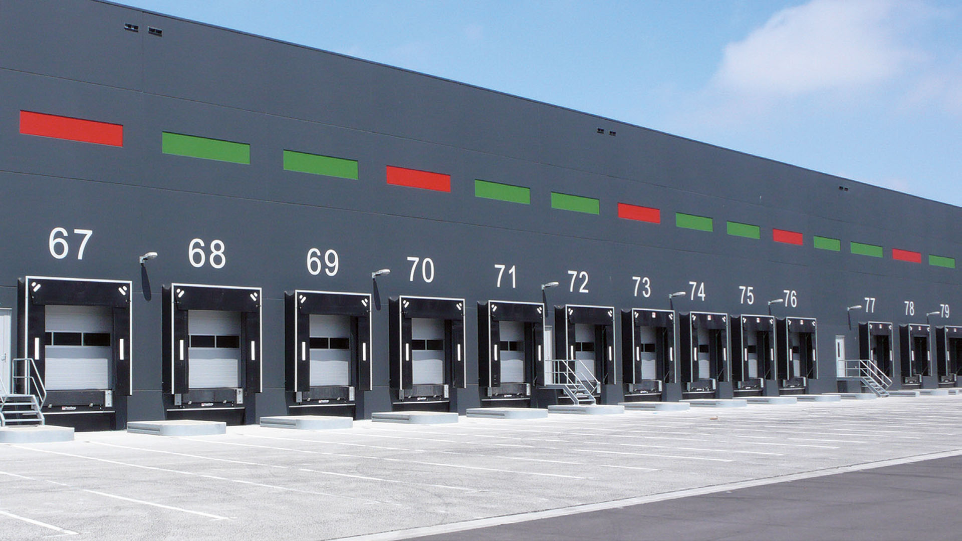 Bezpečnostní Bezpečnostní trendy v průmyslových vratechtrendy v průmyslových vratech