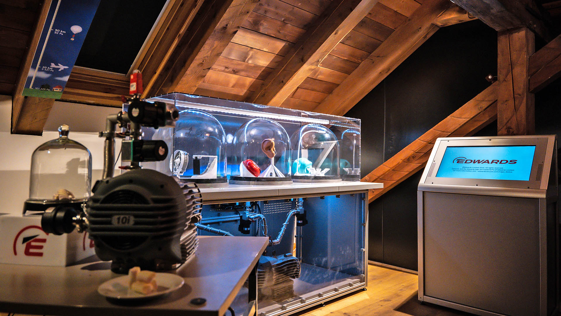 Vynálezy, které mění svět: firma Edwards a Pevnost poznání otevřely novou expozici