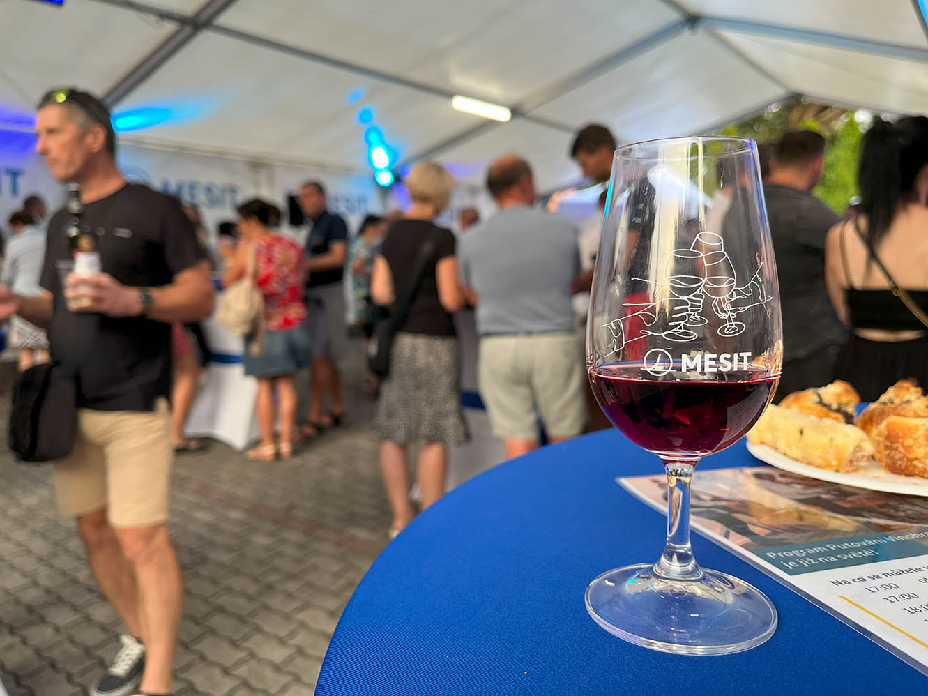 MESIT zve na Putování Vinohradskou ulicí