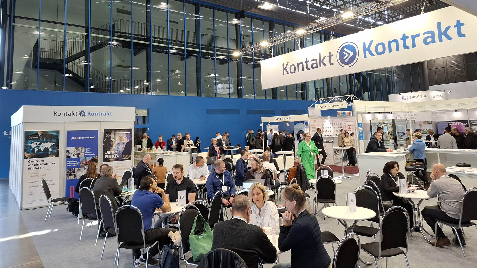 Kontakt-Kontrakt: Na AMPERu poprvé, ale ne naposledy