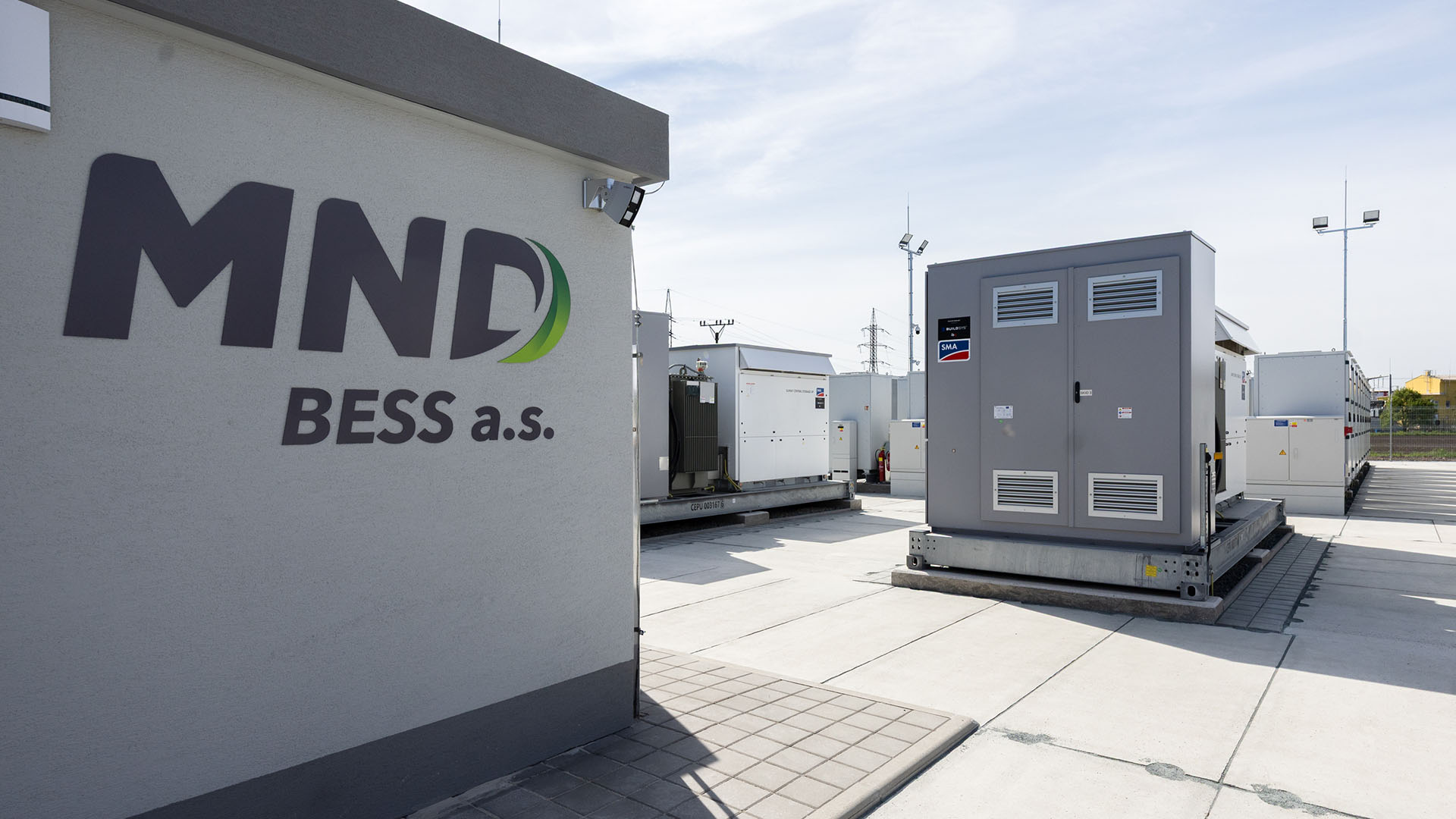 MND uvádí do provozu aktuálně největší bateriové úložiště v&nbsp;Česku. Pomůže stabilizovat síť a&nbsp;posílí energetickou bezpečnost