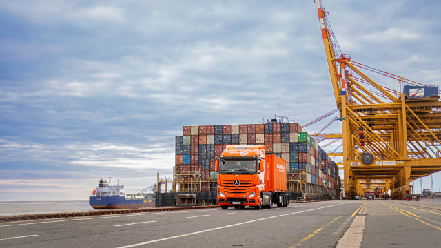 Aktuality - Gebrüder Weiss si udržel svůj kurz i v roce 2023