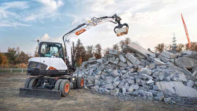Aktuality - Bobcat uvádí nové 6tunové kolové rypadlo