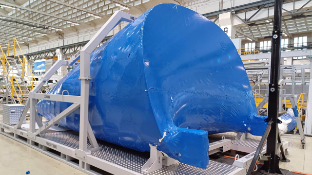 Aktuality - Aero v těchto dnech dodalo kompletní sadu dílů pro letoun C-390 Millenium, včetně částí pro českou armádu